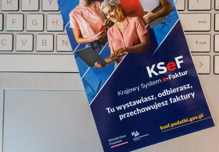 Krajowy System e-Faktur: tu wystawiasz, odbierasz i przechowujesz faktury. Dowiedz się, jak wystawić fakturę online.